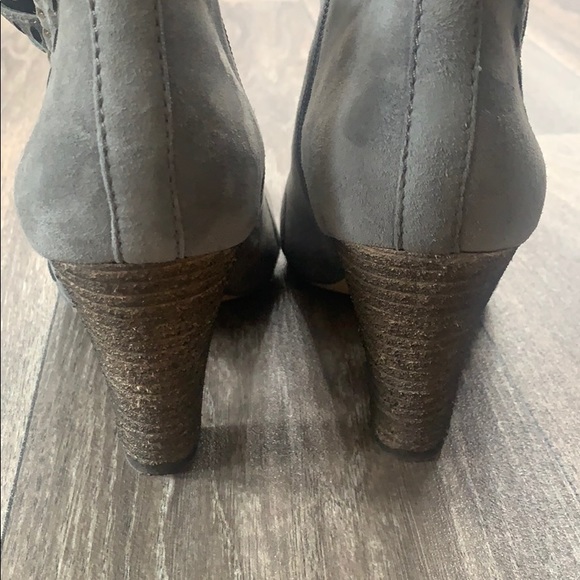 Vince Camuto Gray Suede Booties - Picture 4 of 6